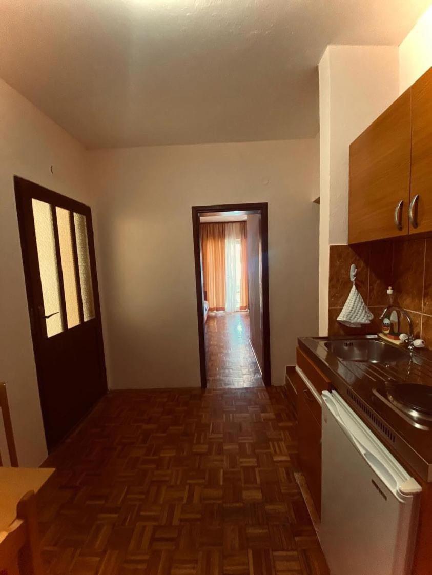 Apartments Dunja สเวติ สเตฟาน ภายนอก รูปภาพ