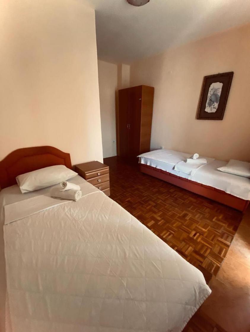 Apartments Dunja สเวติ สเตฟาน ภายนอก รูปภาพ