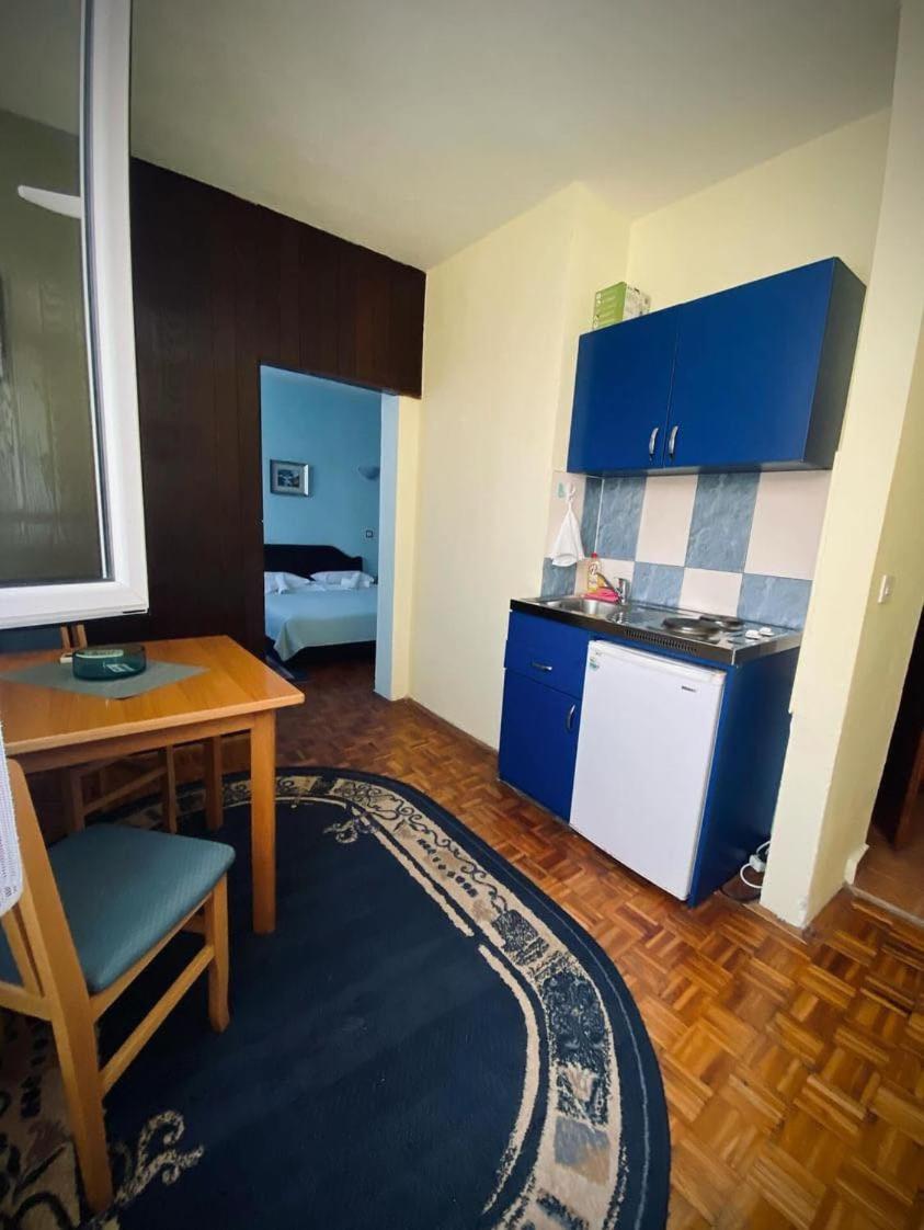 Apartments Dunja สเวติ สเตฟาน ภายนอก รูปภาพ